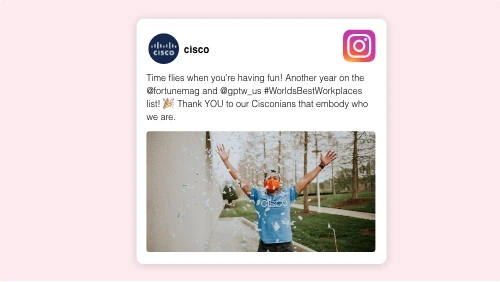digital signage Instagram Plus app preview showing single post with image at the center of screen layout.